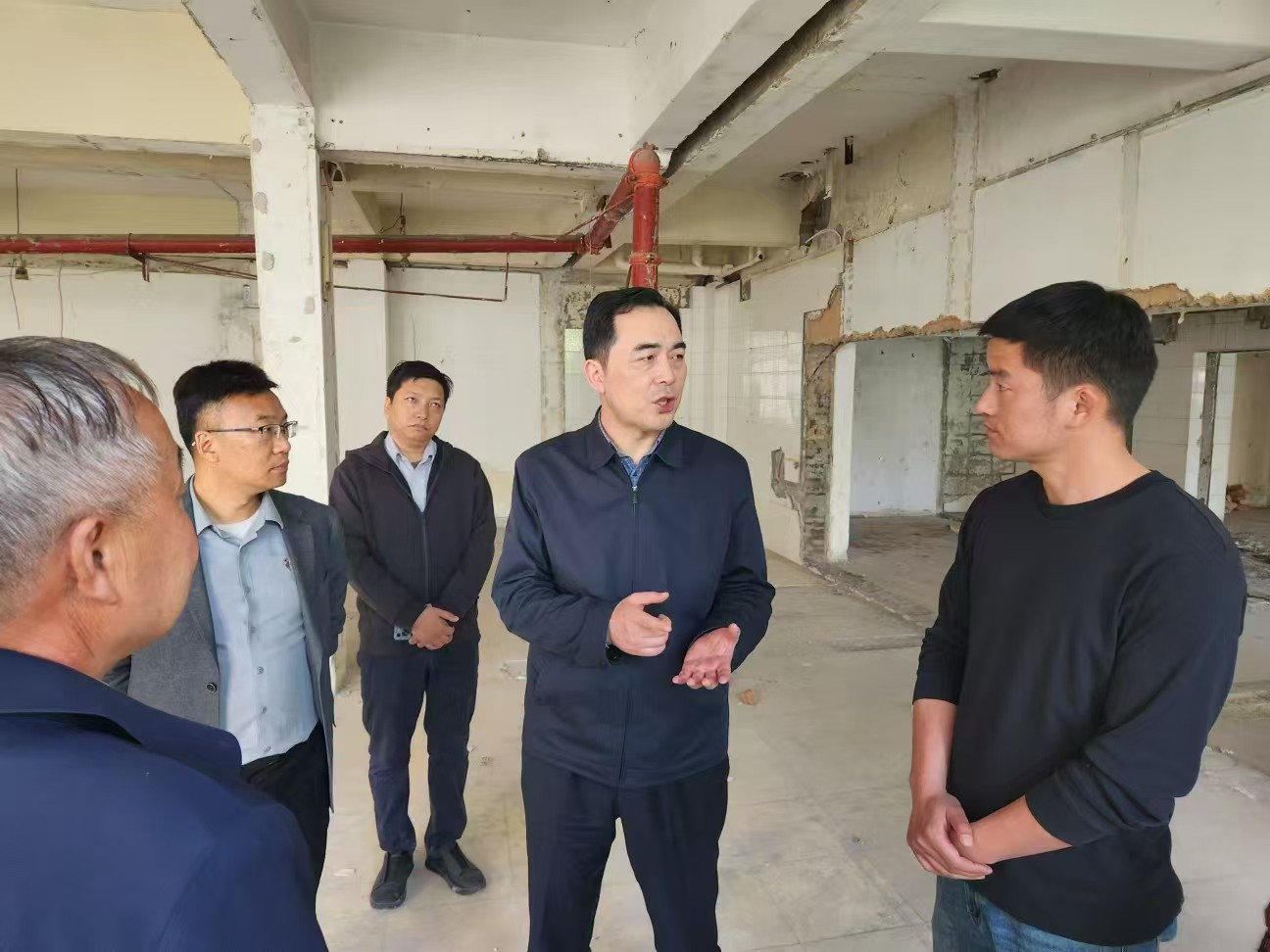 1743933628911676.jpg 1743933628911676.jpg